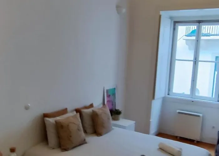 No Chiado Centro De *